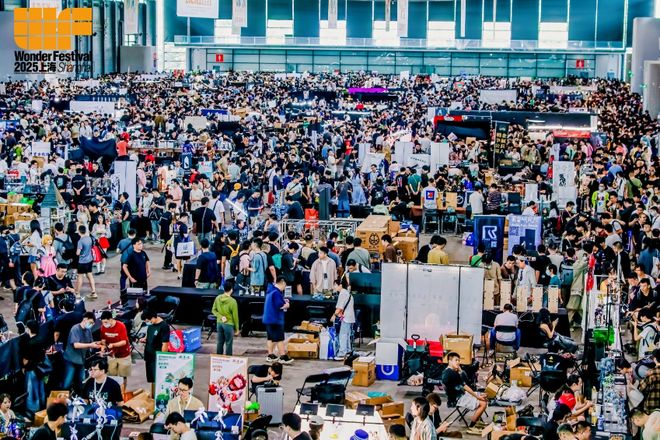 二次元市场的新一程瓦力游戏万亿动漫