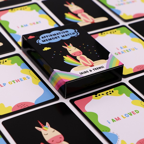 一张卡牌的世界之旅：广东望京卡牌以智能制造连接全球玩家(图2)